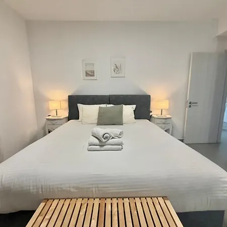Luxury Front Flat Kyma 3 Apartment *