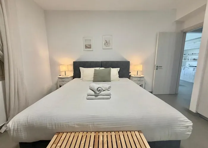 Luxury Front Flat Kyma 3 Apartment *