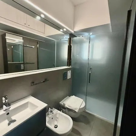 Luxury Front Flat Kyma 3 شقة *
